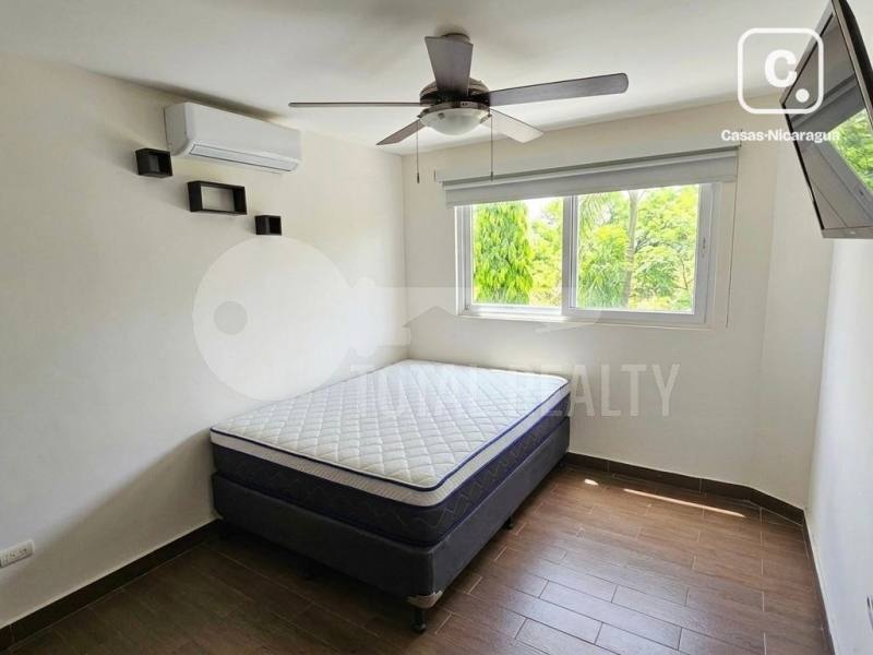 Casa en alquiler en Santo Domingo, Managua – US$ 1,750/mes
