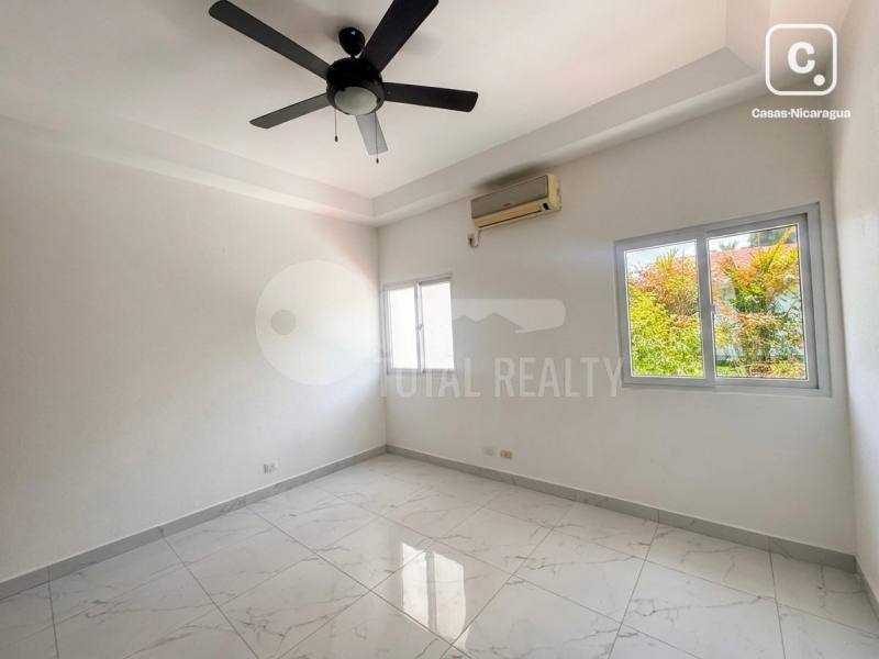 Casa en venta en Las Colinas, Managua – US$ 380,000