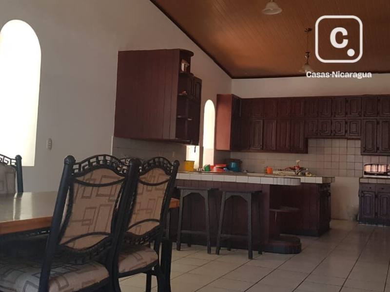 Casa en venta en Carretera Sur, Managua – 4 hab, 1,750 varas²