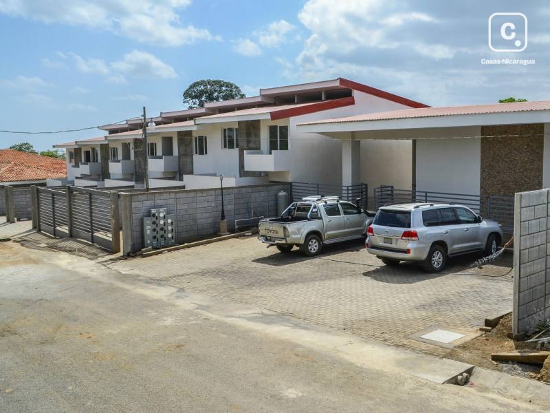 Casa en venta en Santo Domingo, Managua – 3 hab, 248 m²