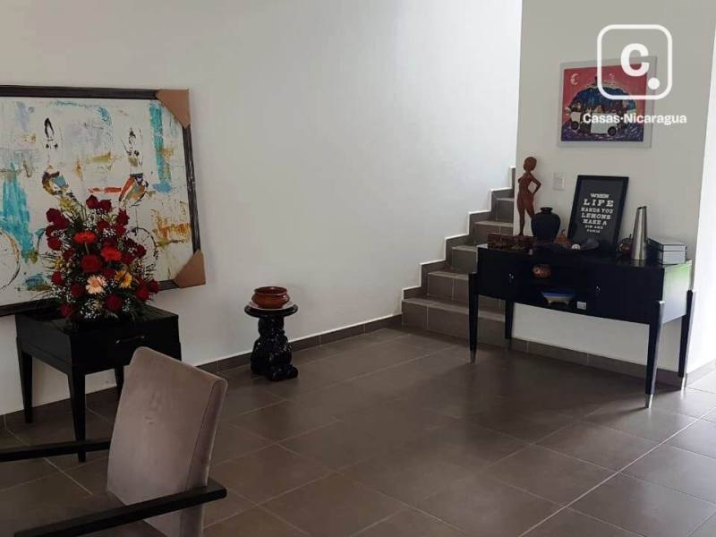 Casa en venta en Santo Domingo, Managua – 3 hab, 190 m²