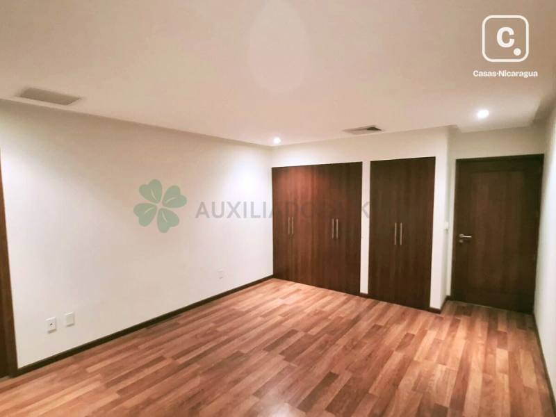 Apartamento en venta o alquiler en Villa Fontana, Managua – 2 hab, 225 m²