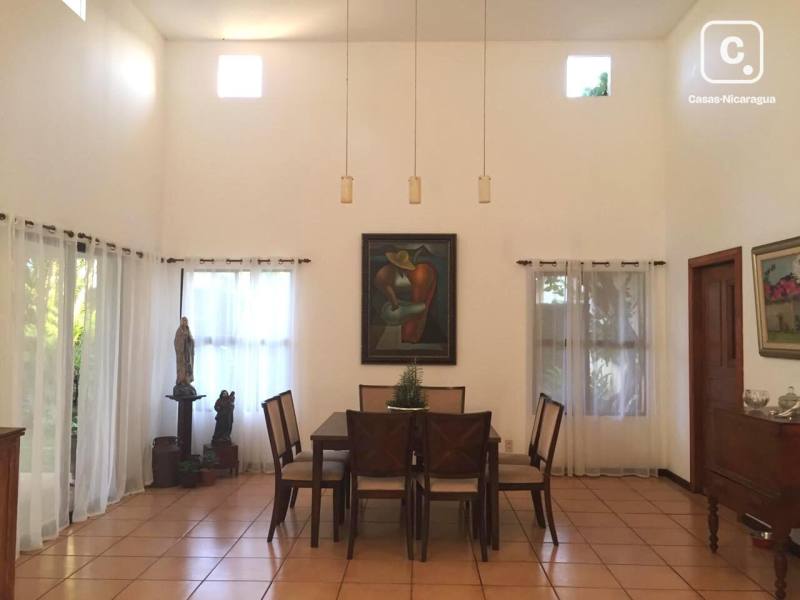 Casa en venta en Carretera Masaya, Managua – 3 hab, 240 m², US$ 220,000