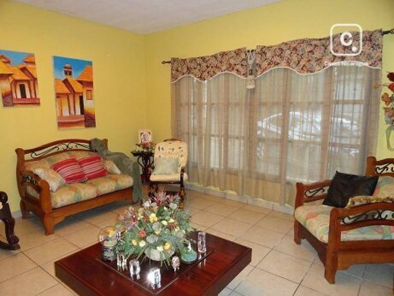 Casa en venta en Carretera Masaya, Managua – 4 hab, 375 m²