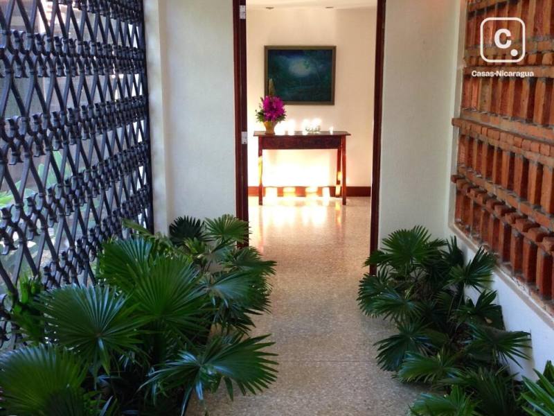 Casa en venta o alquiler en Carretera Sur, Managua – 5 hab, 6,000 varas²