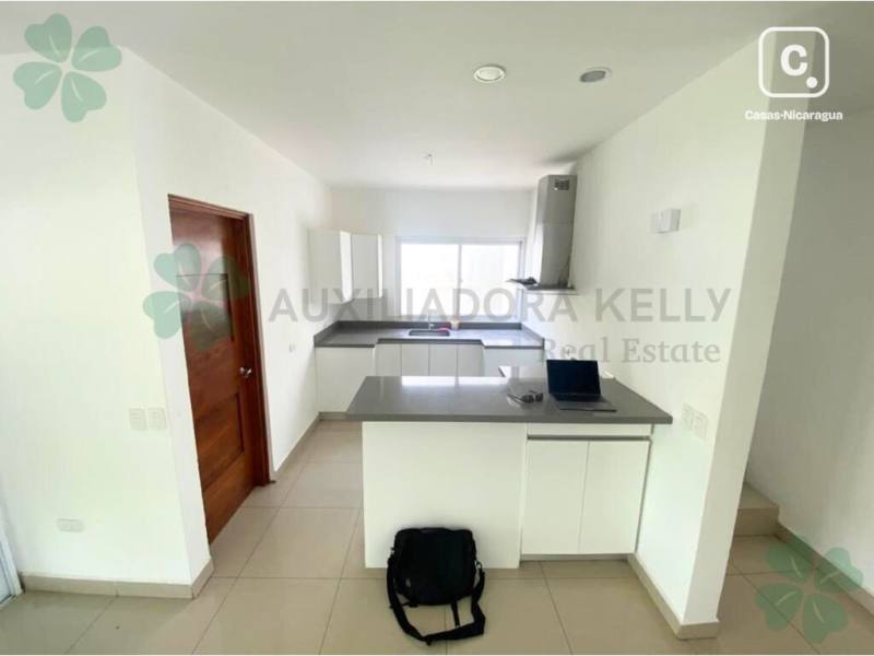 Casa en venta en Las Colinas, Managua – 3 hab, 220 m²