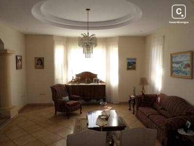 Casa en venta en Carretera Sur, Managua – 4 hab, 400 m²