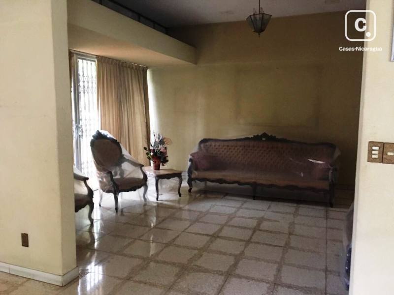 Casa en venta en Bolonia, Managua – 4 hab, 500 m²