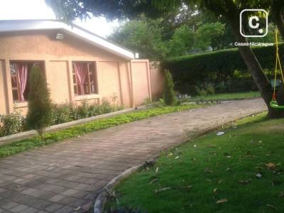 Casa en venta en Carretera Sur, Managua – 3 hab, 225 m²
