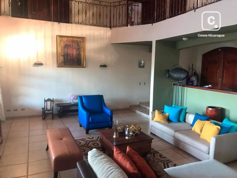 Casa en venta o alquiler en Villa Fontana, Managua – 4 hab, 620 m²