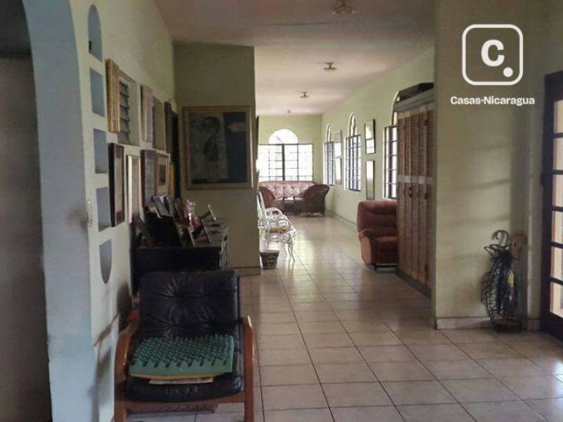 Casa en venta en Carretera Masaya, Managua – 4 hab, 914 m²
