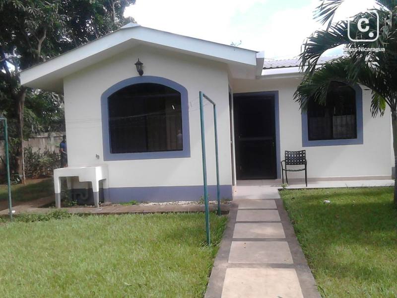 Casa en venta en Carretera Masaya, Managua – 2 hab, 674 varas²