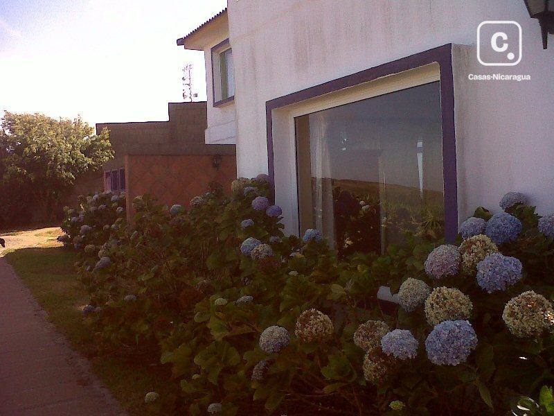 Casa en venta o alquiler en Crucero, Managua – 4 hab, 182 m²