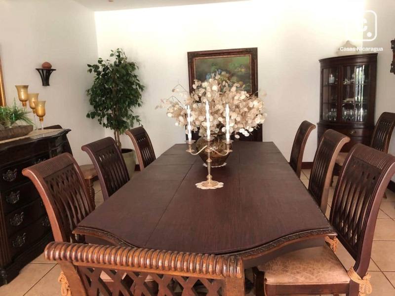 Casa en venta o alquiler en Santo Domingo, Managua – 5 hab, 620 m²