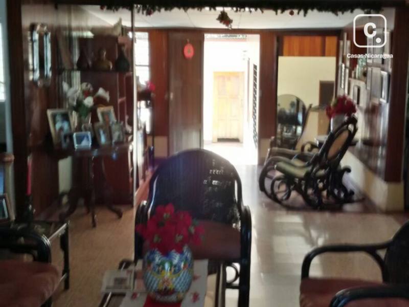 Casa en venta en Carretera Vieja a León, Managua – 4 hab, 450 m²