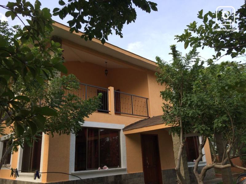 Casa en venta en Carretera Nueva León, Managua – 4 hab, 175 m²