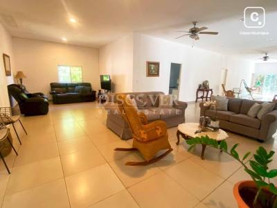 Casa en venta en Santo Domingo, Managua – 4 hab, 499 m²