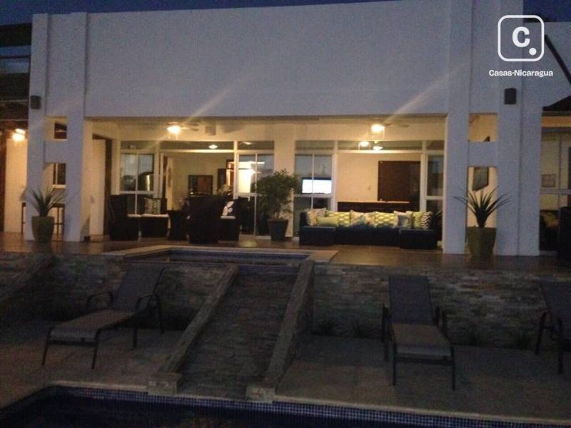 Casa de playa en venta en San Juan del Sur, Rivas – 3 hab, 159 m²