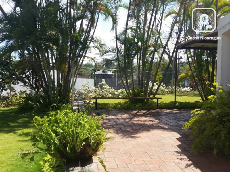 Casa en venta en Carretera Sur, Managua – 4 hab, 300 m²