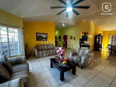 Casa en venta en Carretera Vieja a León, Managua – 4 hab, 199 m²