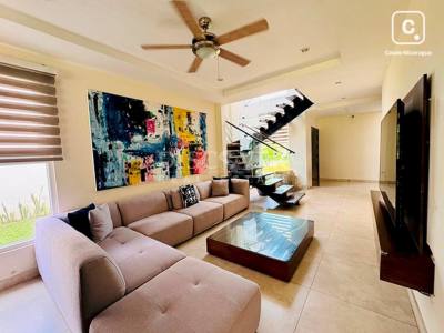 Casa en venta en Villa Fontana, Managua – 4 hab, 285 m²