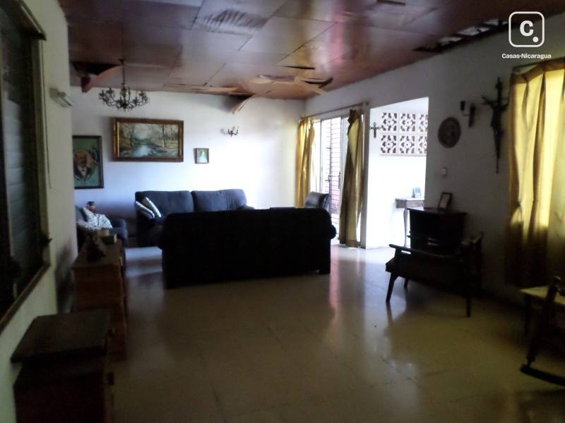 Casa en venta en Bolonia, Managua – 4 hab, 400 m²