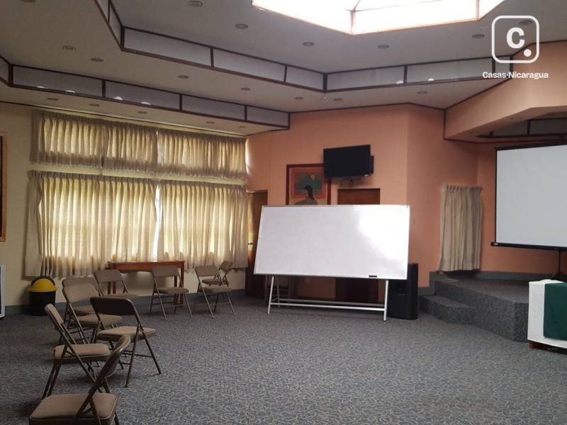 Edificio en venta o alquiler en Bolonia, Managua – 458 m²