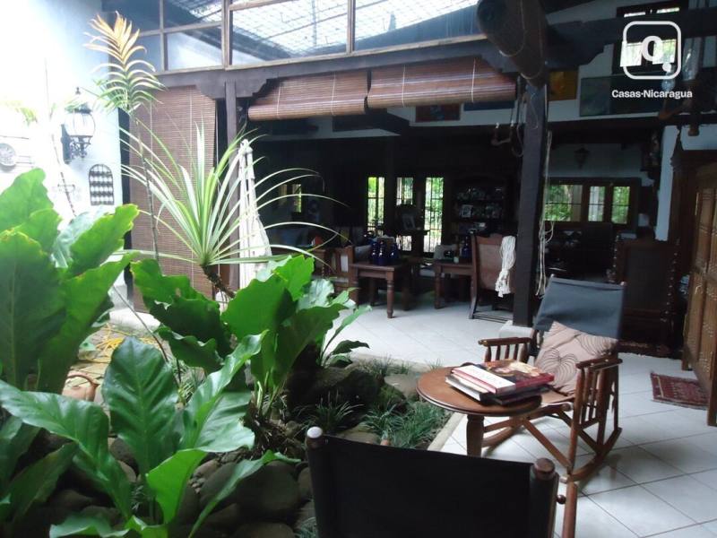 Casa en venta en Carretera Masaya, Managua – 4 hab, 500 m²