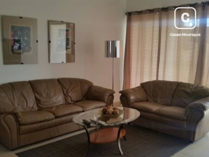 Apartamento en venta en Las Colinas, Managua – 3 hab