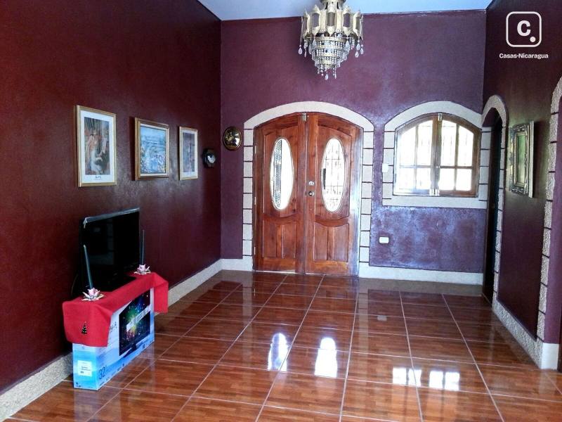 Casa en venta en Nagarote, Leon – 2 hab, 300 m²