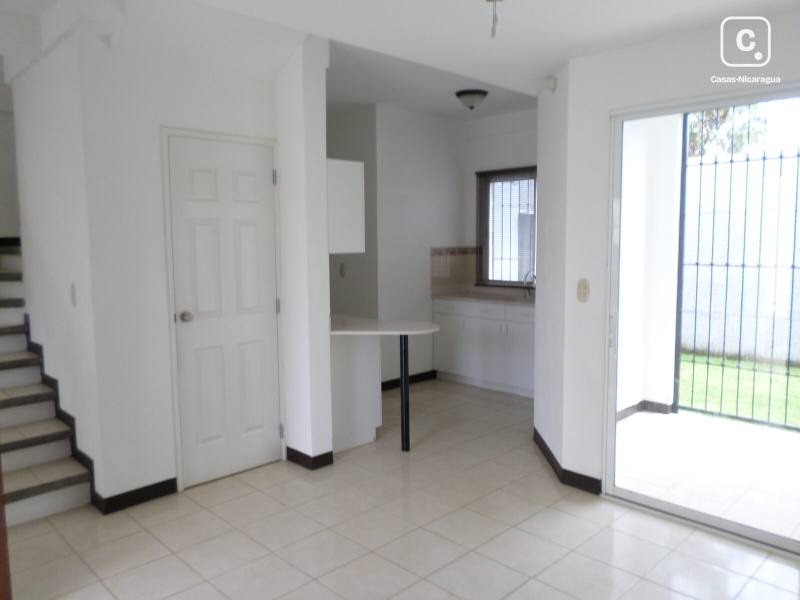 Apartamento en venta en Villa Fontana, Managua – 3 hab