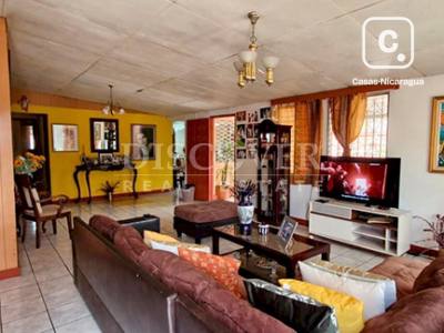 Casa en venta en Bolonia, Managua – 4 hab, 275 m²