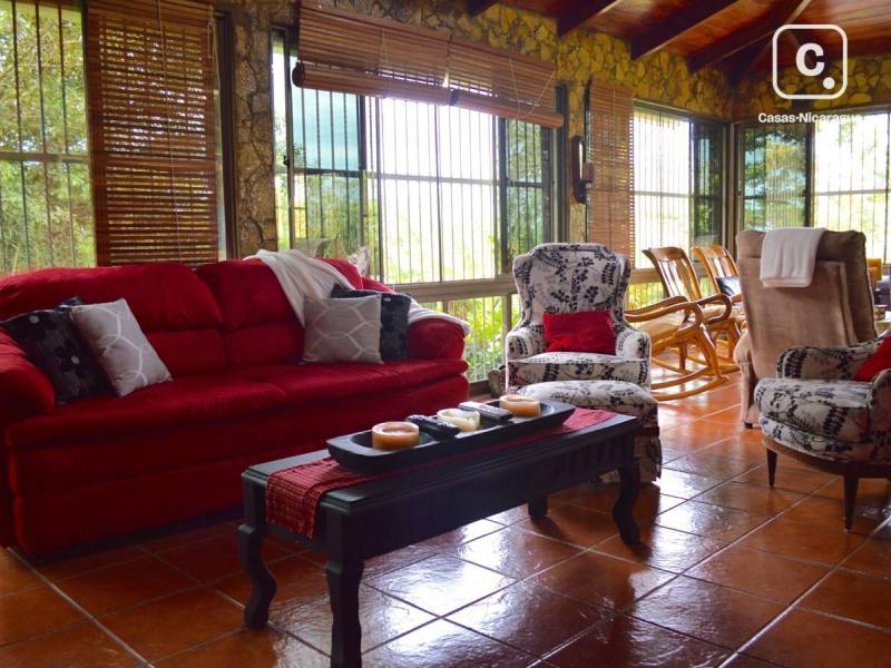 Finca en venta en Granada – 4 hab, 172 m²