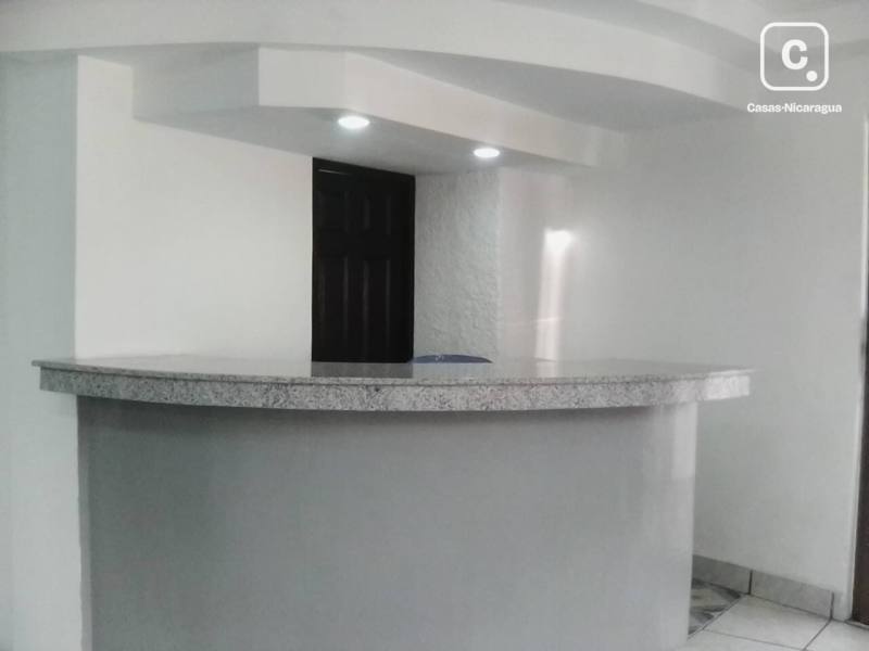 Oficina en alquiler en Bolonia, Managua – 103 m²