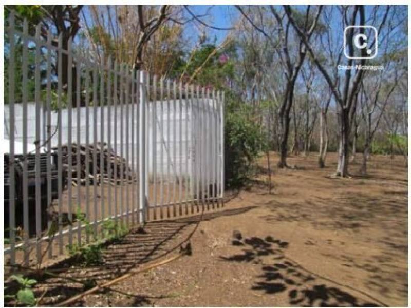 Terreno en venta en Carretera Vieja a León, Managua – 15,931 varas²