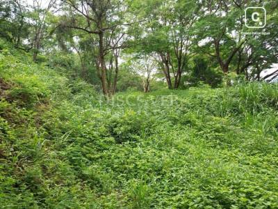 Terreno en venta en Villa Fontana, Managua – 2,853 varas²
