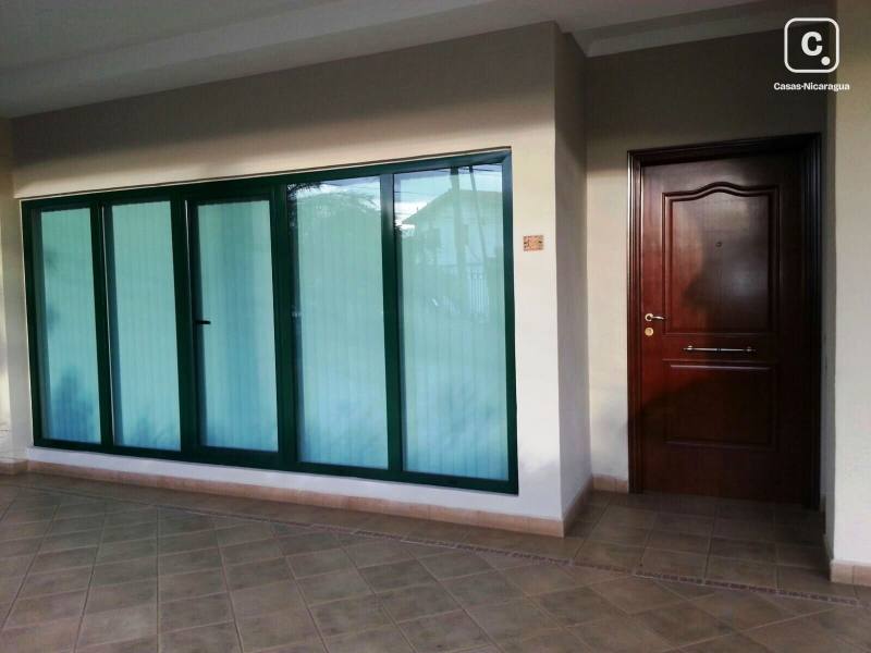 Local comercial en alquiler en Managua – 66 m²