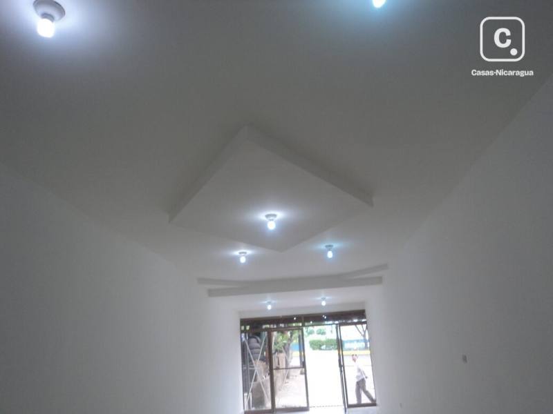 Oficina en alquiler en Carretera Masaya, Managua – 80 m²