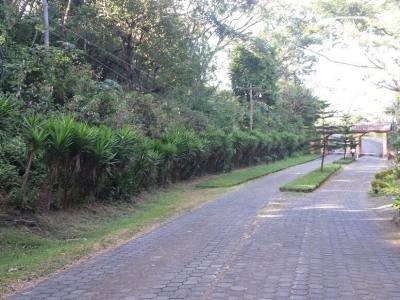 Terreno en venta en Villa Fontana, Managua – 4,979 varas²