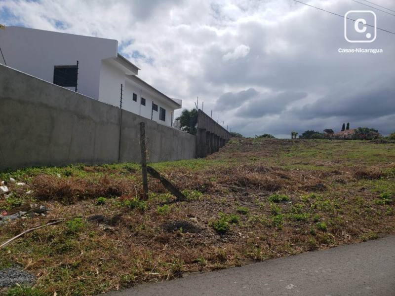 Terreno en venta en Pista Jean Paul Genie, Managua – 4,700 varas²