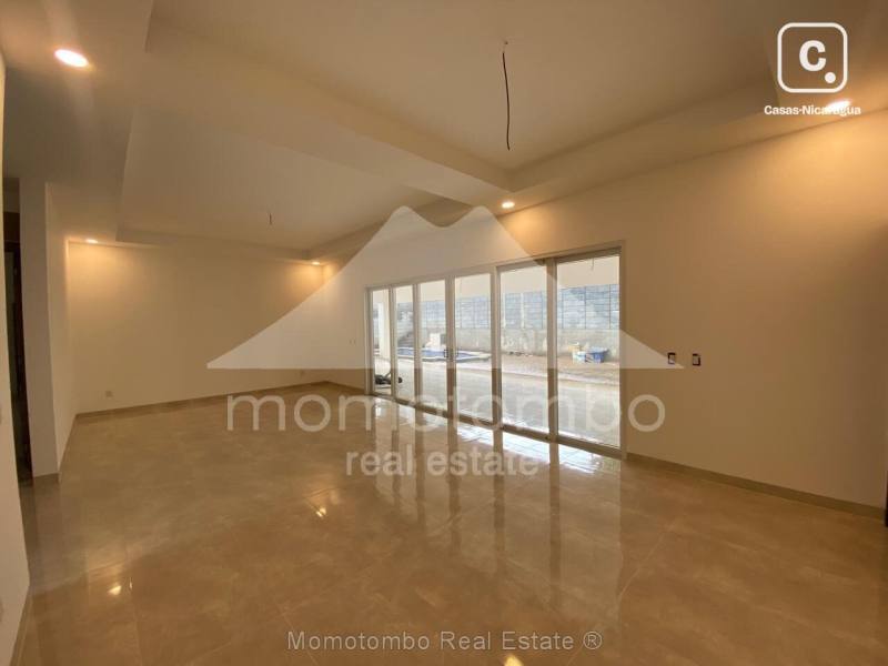 Casa en venta en Santo Domingo, Managua – 3 hab, 350 m²