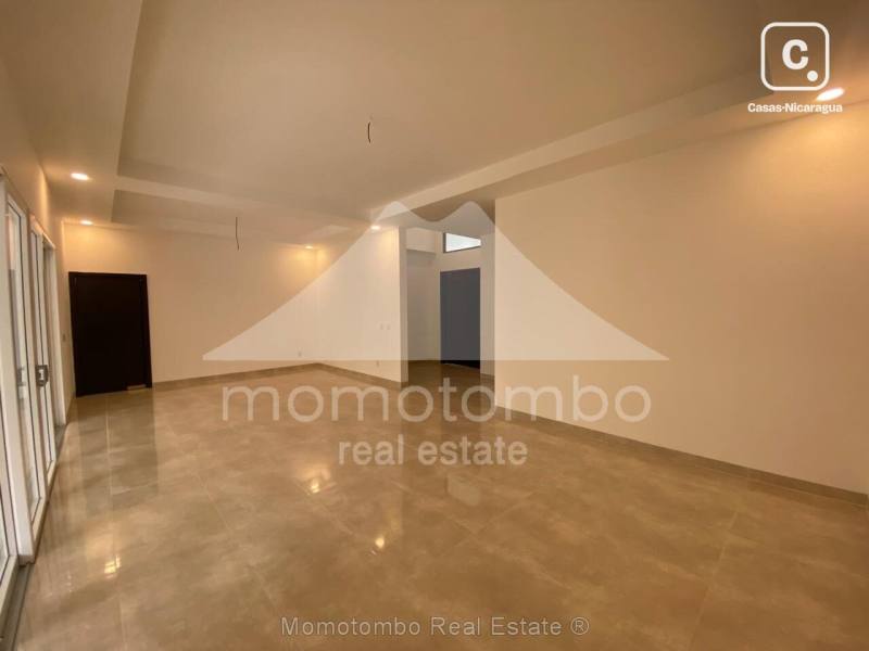 Casa en venta en Santo Domingo, Managua – 3 hab, 350 m²