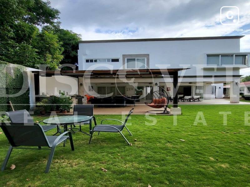 Casa en venta o alquiler en Carretera Sur, Managua – 3 hab, 360 m²