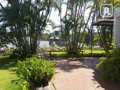 Casa en venta en Carretera Sur, Managua – 4 hab, 300 m²