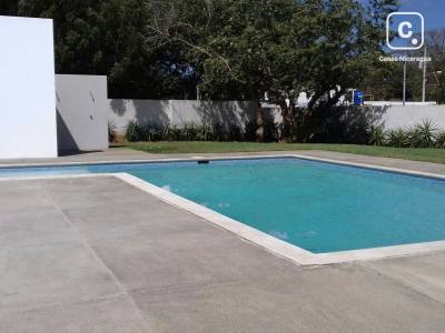 Casa en venta en Las Colinas, Managua – 4 hab, 250 m²
