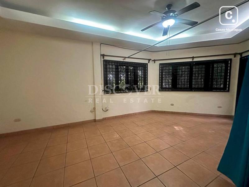 Casa en venta o alquiler en Villa Fontana, Managua – 4 hab, 800 m²