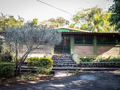 Casa en venta en Carretera Vieja a León, Managua – 4 hab, 276 m²