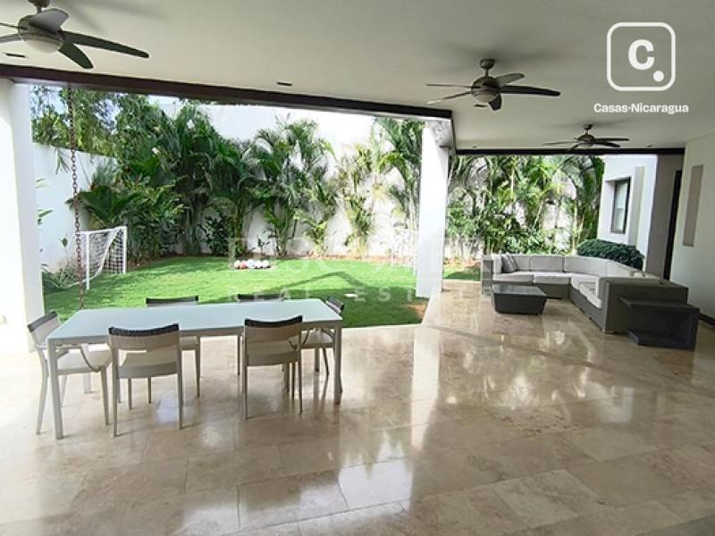 Casa en alquiler en Santo Domingo, Managua – 4 hab, 600 m²