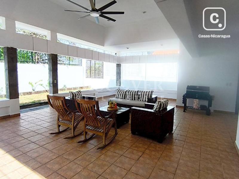 Casa en venta en Carretera Masaya, Managua – 3 hab, 345 m²
