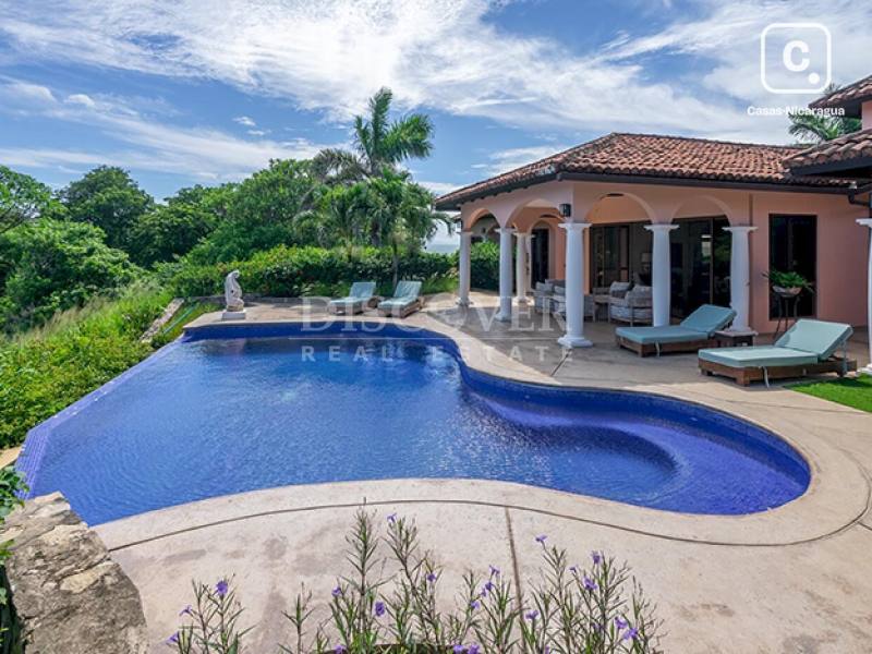 Casa de playa en venta en Tola, Rivas – 4 hab, 1,436 varas²